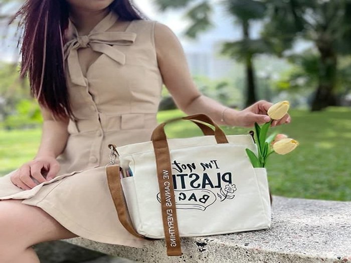 Kích thước túi canvas đeo chéo tiêu chuẩn là bao nhiêu?