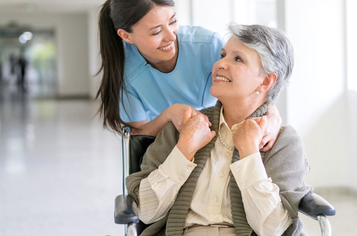 Những câu nói hỏi thăm người bệnh giúp tạo thiện cảm ngay lần đầu