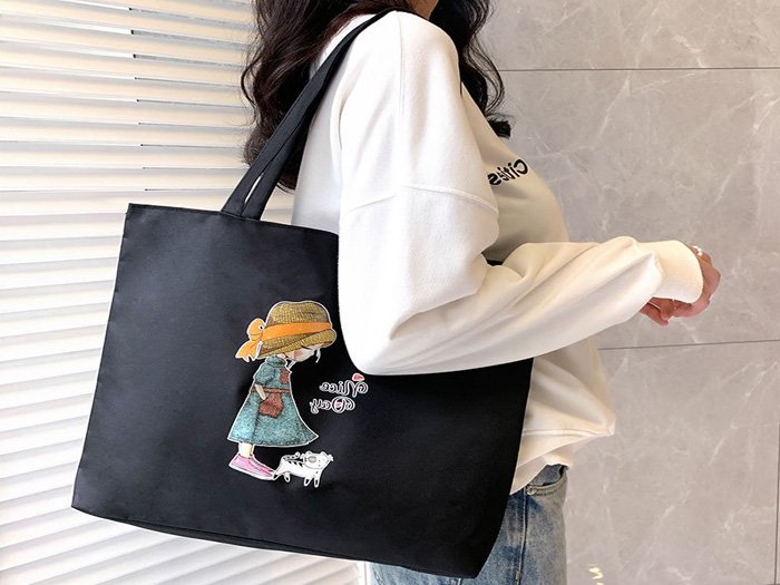 Túi canvas khổ lớn phù hợp cho đi học và du lịch không?